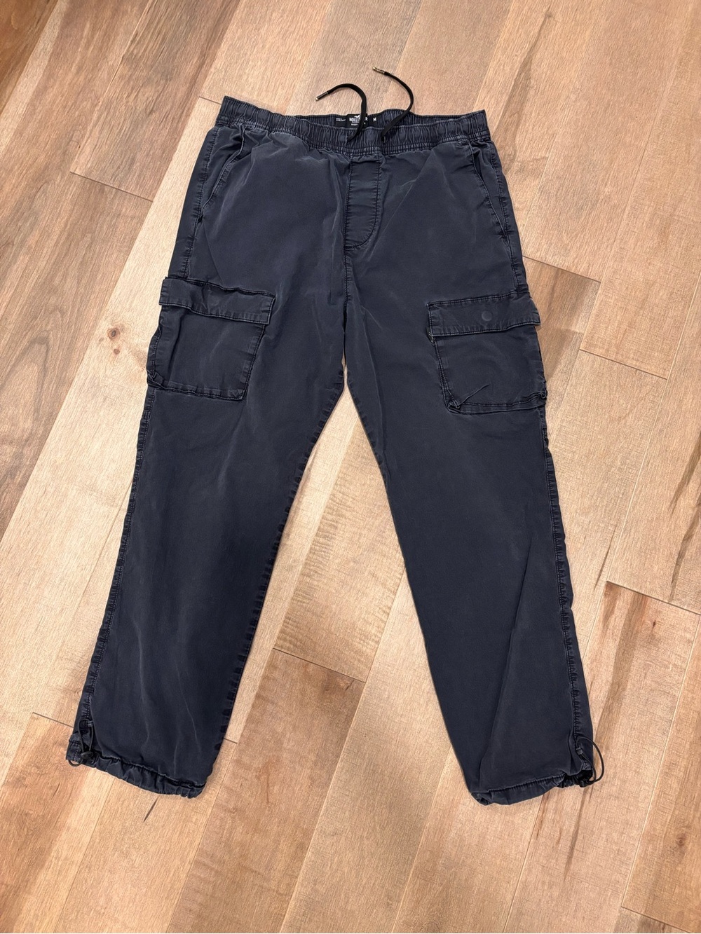 Hollister Men's Cargo Joggers - Black